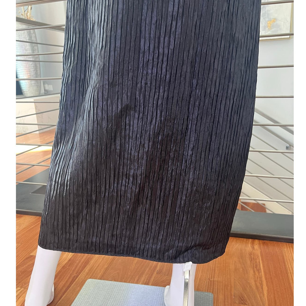 Black Tie-Shoulder Midi Dress - Picture 11 of 14
